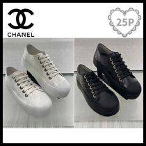 【カジュアルコーデにぴったり♪】CHANEL スニーカー