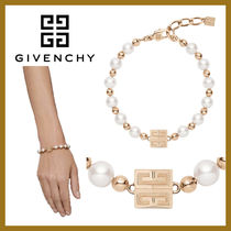 手元を華やかに【GIVENCHY】4G メタル パール ブレスレット*洗練