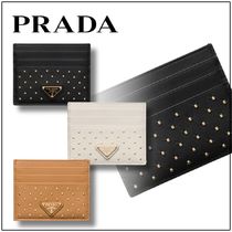 国内買付【PRADA】すぐ届く スタッズド レザー カードケース