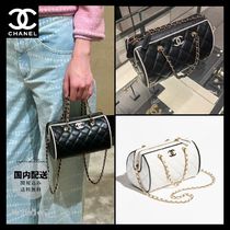 ◇2way&おしゃれなモノトーン◇『CHANEL』25P  チェーンクラッチ