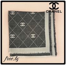 【カジュアルデザインで合わせやすい♡】CHANEL スカーフ