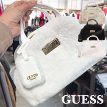 【最終セール】GUESS ★もこもこ ファー ショルダー バッグ 2way