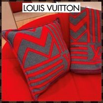 《お部屋にアクセント♪》Louis Vuittonクッションサミット