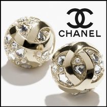 【ちりばめられた星やハートが輝く☆】ビジュー ピアス☆CHANEL