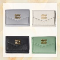 【miumiu】ヴィッテロダイノレザー 三つ折り財布