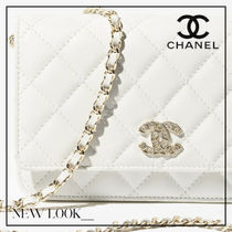 【最新】CHANEL 2025年春夏プレコレクション チェーンウォレット