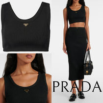 新作*PRADA*ロゴ リブニットジャージークロップトップ ブラック