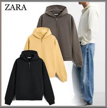 コーデの主役に ZARA ジップアップ スウェットフーディ