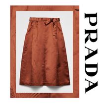 注目の新作♪【PRADA】ディストレストダッチェスサテンスカート