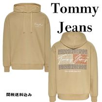 【Tommy Jeans】バックグラフィック パーカー ベージュ