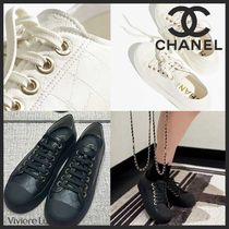 *上品シンプル*【CHANEL】ワンカラー ロゴ スニーカー 白 黒