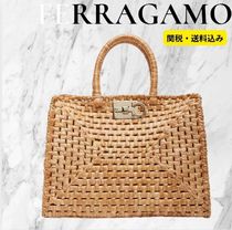 夏の装い☆ FERRAGAMO　 Studio raffia bag　かごバッグ