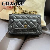 《存在感抜群》CHANEL チェーンウォレット 25P