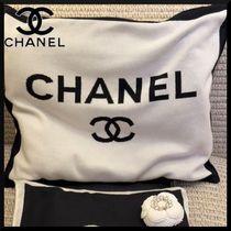 【小物もアクセント!】CHANEL 25P プレード ＆ ポーチ