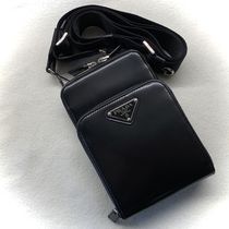 PRADA☆三角ロゴブラッシュドレザースマホケース2ZH126【訳あり