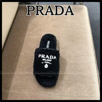 【PRADA】残り僅か！lady's ロゴ もこもこスリッパ black