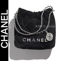 【使い勝手が良くおしゃれ★】CHANEL CHANEL22 ミニバック　2WAY