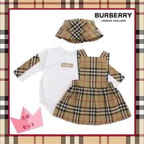 在庫1点☆すぐ届く BURBERRY キッズ ロンパース３点セット