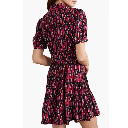 DIANE von FURSTENBERG ワンピース 【DIANE von FURSTENBERG】プリント プリーツ ミニワンピース(3)