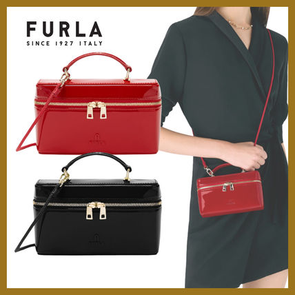 FURLA ショルダーバッグ・ポシェット 上品に輝く【FURLA】フルラ Cameliaミニバッグ *多用途アイテム