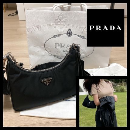 PRADA ショルダーバッグ・ポシェット ★Prada★Re-Edition 2005 Re-Nylon Shoulder Bag Black★送関込