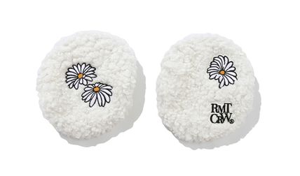 ROMANTIC CROWN スマホケース・テックアクセサリーその他 ROMANTIC CROWN★DAISY FLEECE AIRPODS MAX CASE_2色♪(6)