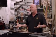 pawn stars guest left floored guitar fortune