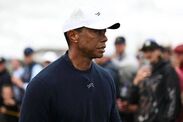 tiger woods angers golf fans