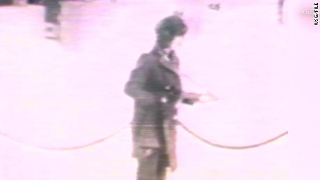 patricia patty hearst 1988 lkl bank robbery sot_00011810.jpg