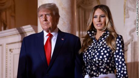 PALM BEACH, FLORIDA - NOVEMBER 15: Former U.S. President Donald Trump and former first lady Melania Trump arrive for an event at his Mar-a-Lago home on November 15, 2022 in Palm Beach, Florida. Trump announced that he was seeking another term in office and officially launched his 2024 presidential campaign.  (Photo by Joe Raedle/Getty Images)