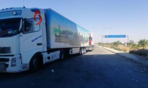 Trucks transporting goods begin to move through the Nassib-Jaber border crossing - September 27, 2020 (Alikhbaria Syria)