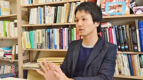 横浜国立大大学院の服部泰宏准教授