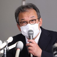 運航会社「知床遊覧船」の桂田精一社長＝北海道斜里町で2022年4月27日、猪飼健史撮影