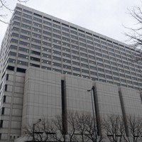 東京地裁＝東京都千代田区で2020年1月15日午前10時36分、米田堅持撮影