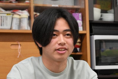 福島大3年の藤島大右さん＝福島市の福島大で2024年4月18日、松本ゆう雅撮影