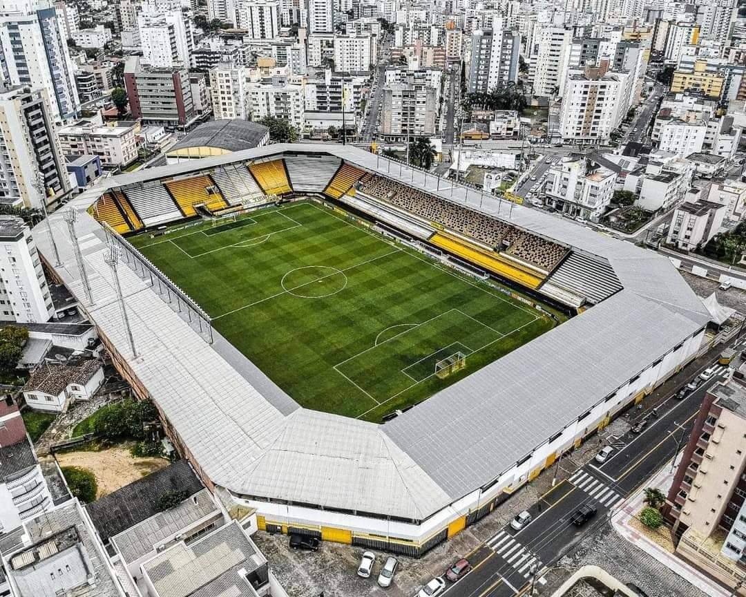 Estádio Heriberto Hülse