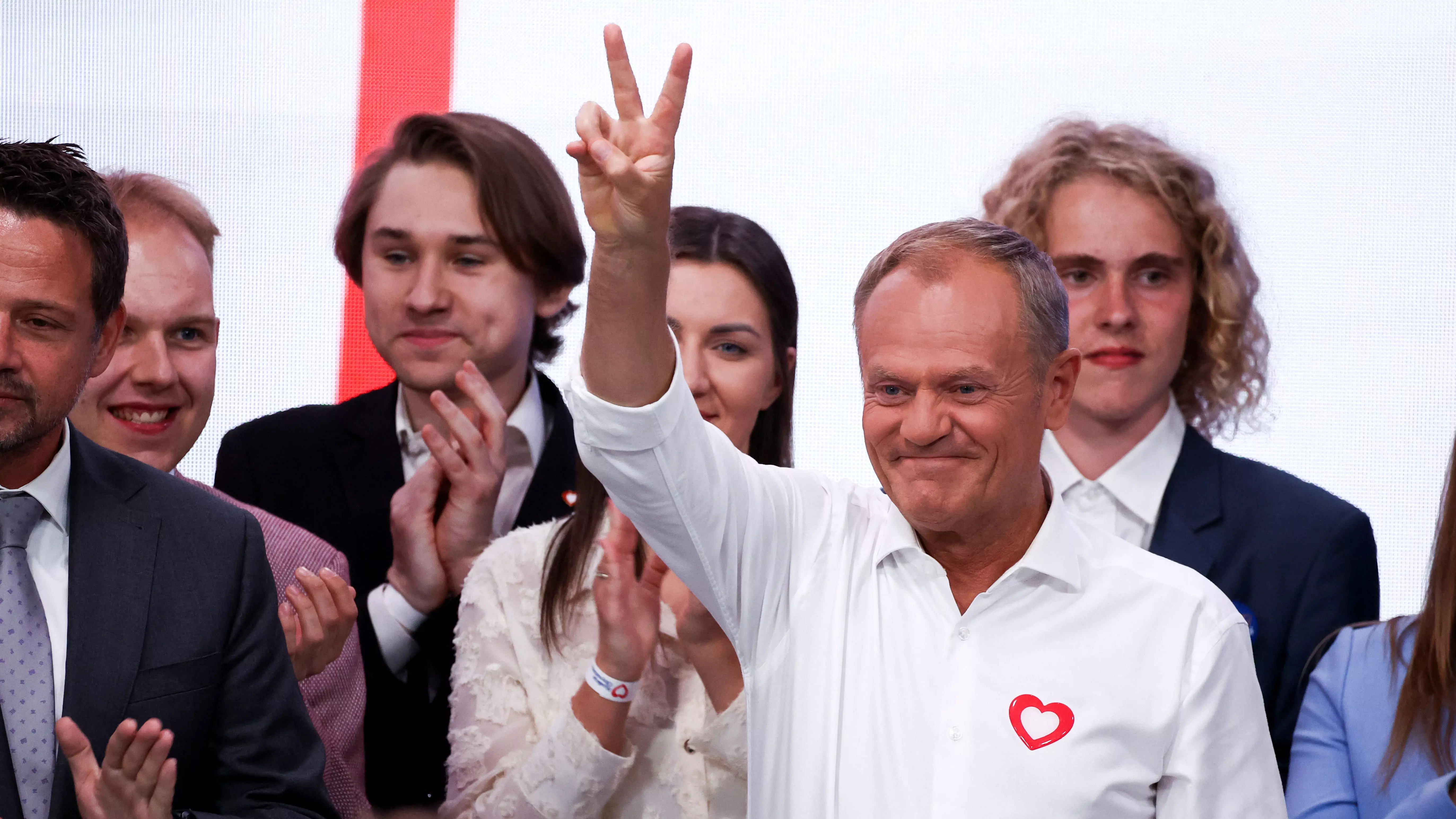 Donald Tusk pártja legyőzte Orbán Viktor szövetségeseit