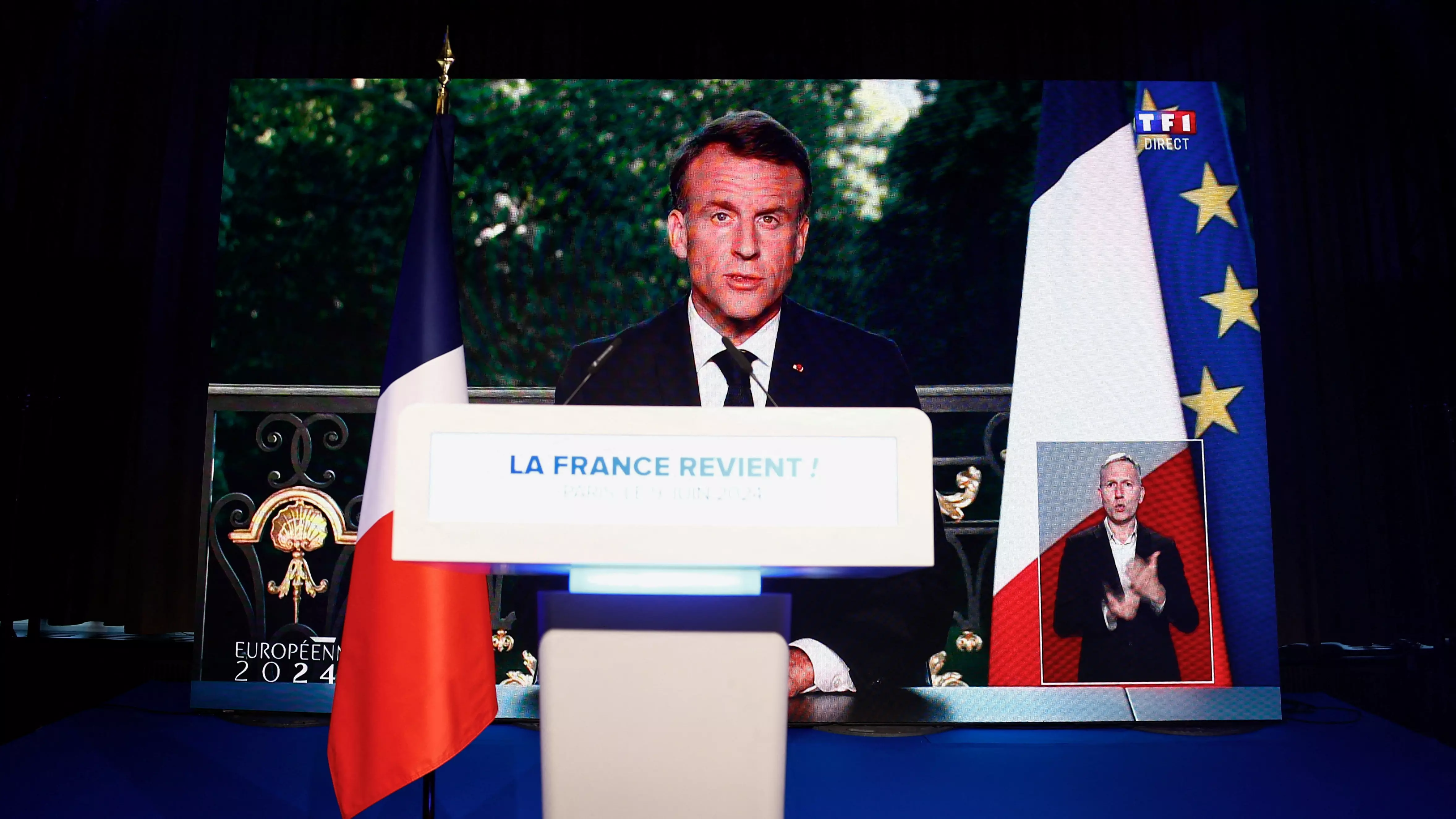 Emmanuel Macron feloszlatja a parlamentet, annyira elverték őket az EP-választáson
