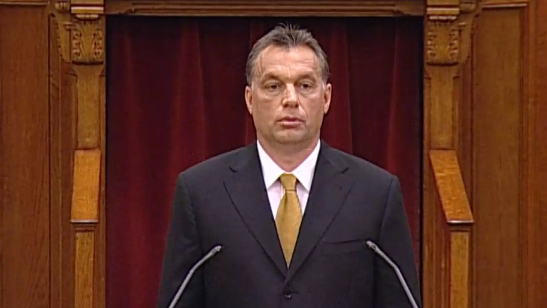 Nagy nap volt 14 éve: Orbán Viktor felesküdött miniszterelnöknek, Kövér László levágatta a haját