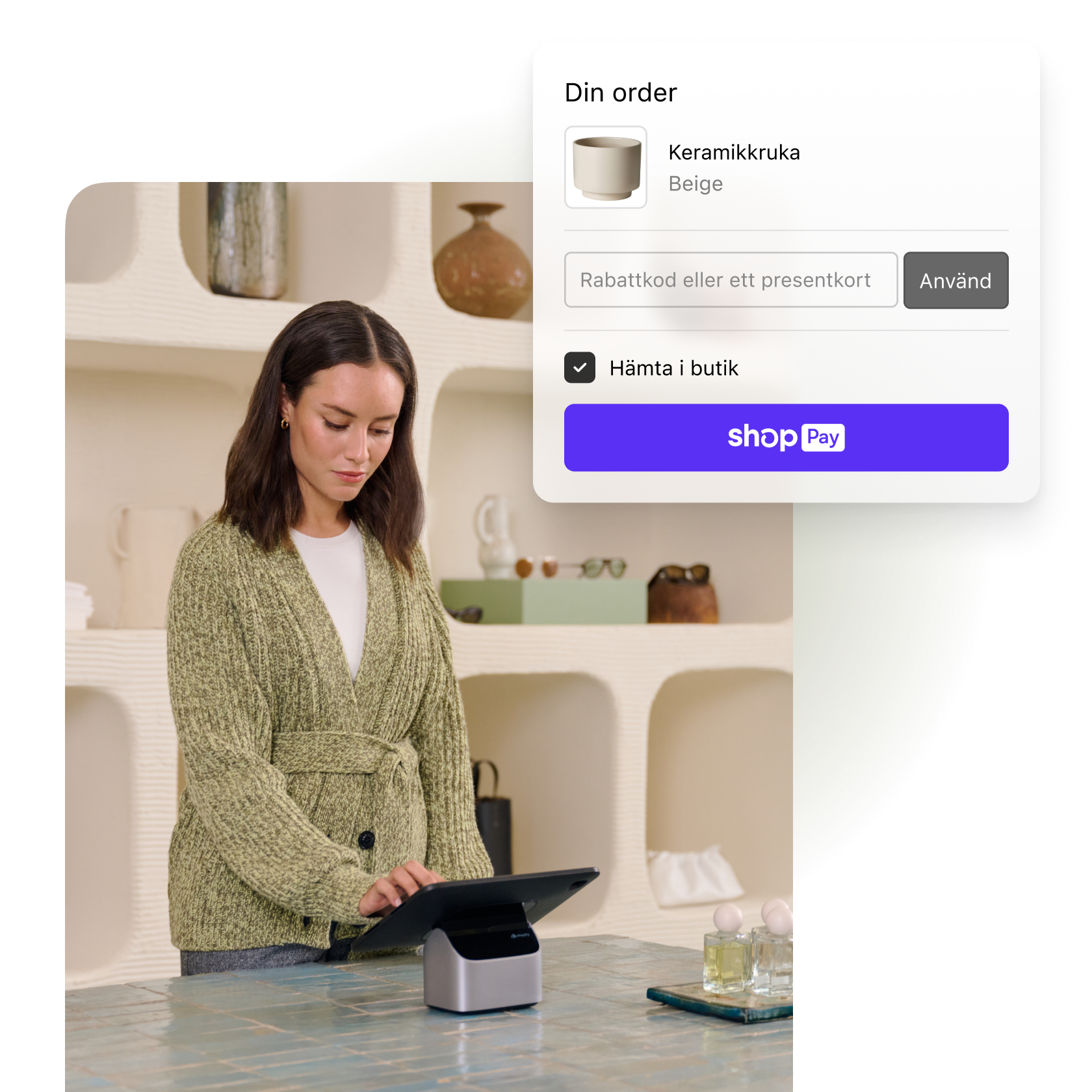 Ett bildkollage som visar en kvinna som använder Shopify kassasystem och en bild på en keramikkruka som passerar genom Shop Pay-kassaflödet