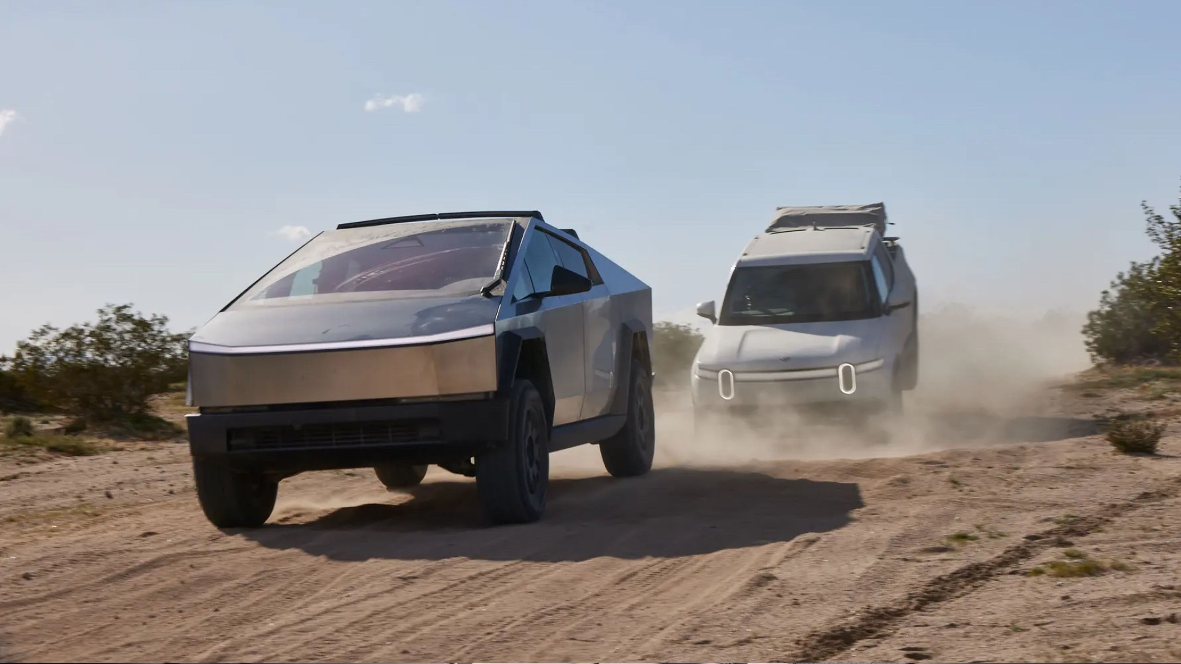 Tesla Cybetruck y Rivian R1T