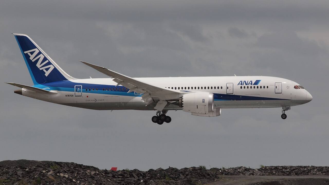 B787