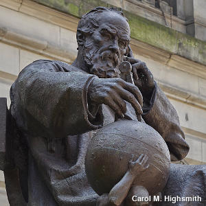 Statue of Galileo Galilei outside Carnegie Museum of Natural History in Pittsburgh, photo by Carol M. Highsmith.
