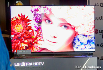 Demo of LG ultra-HD UHD TV.