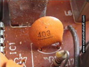 Small mica capacitor