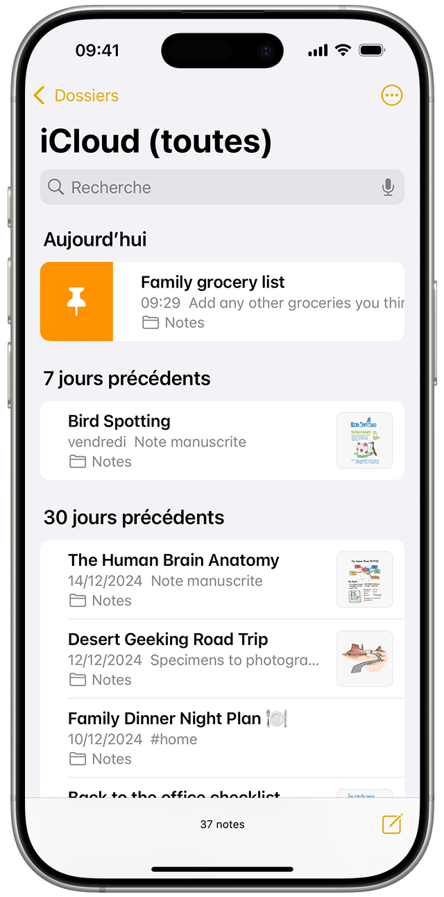 Pour épingler une note sous iOS, effectuez un balayage vers la droite sur la note, puis relâchez.