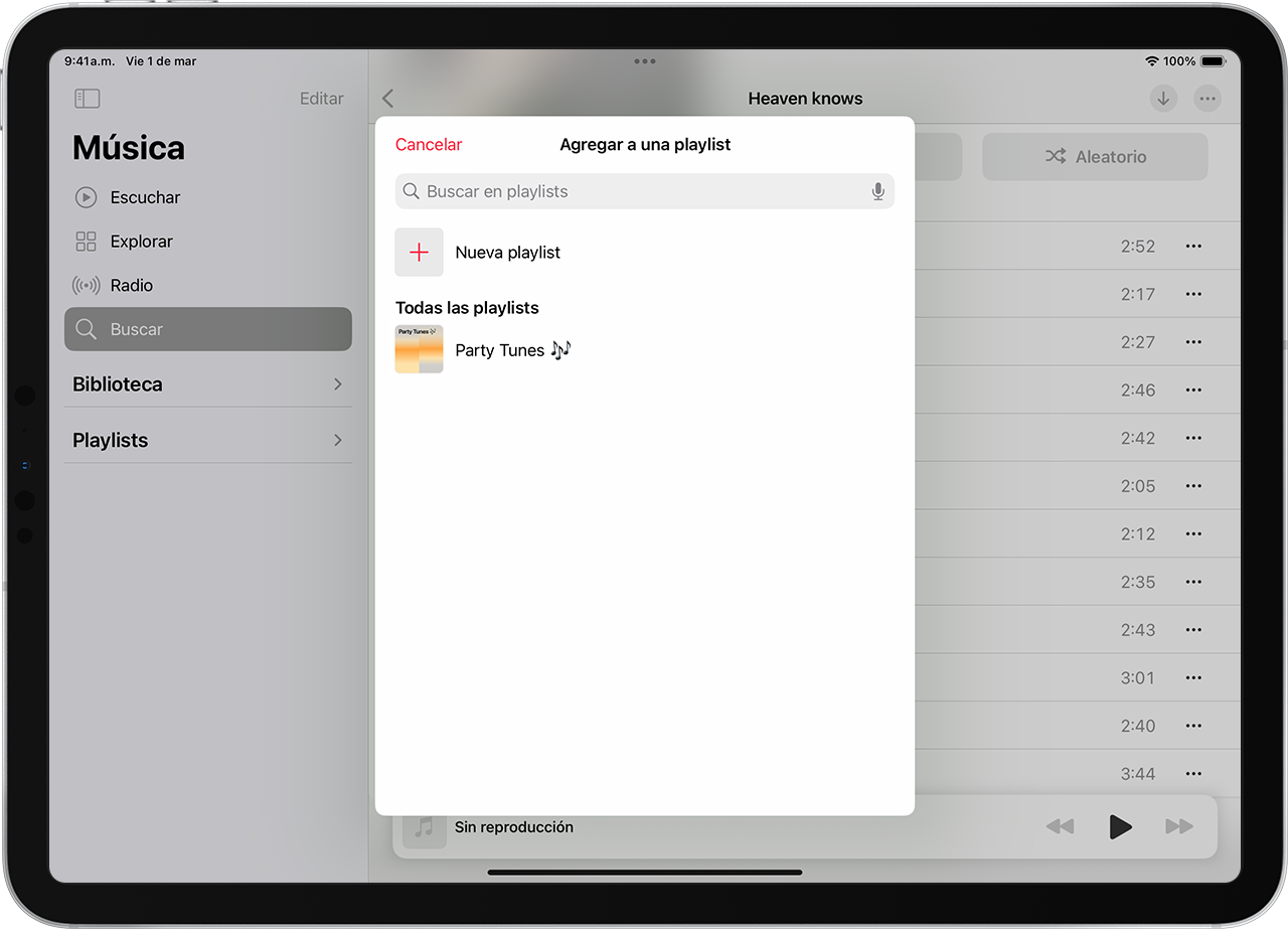 Un iPad en el que se muestra cómo agregar música a una lista de reproducción existente