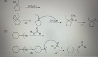 dの問題なのですが、これはSN1反応ですか？ 上の問題(C)のようにOの共有電子対がカチオンにアタックした後にOHの結合がO +にアタックするのがSN1だと思ってたのですが、(d)はOH結合の電子がOC結合移動してて、求核攻撃と脱プロトン化が一緒に起こってます。なぜこうなるか教えてください。