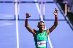 Imagem referente à matéria: Alison dos Santos se classifica para a final dos 400m com barreiras nas Olimpíadas