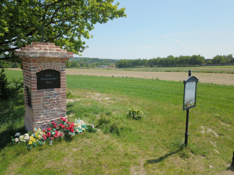 Zdjęcie przedstawia Grób Pani Bordynowskiej